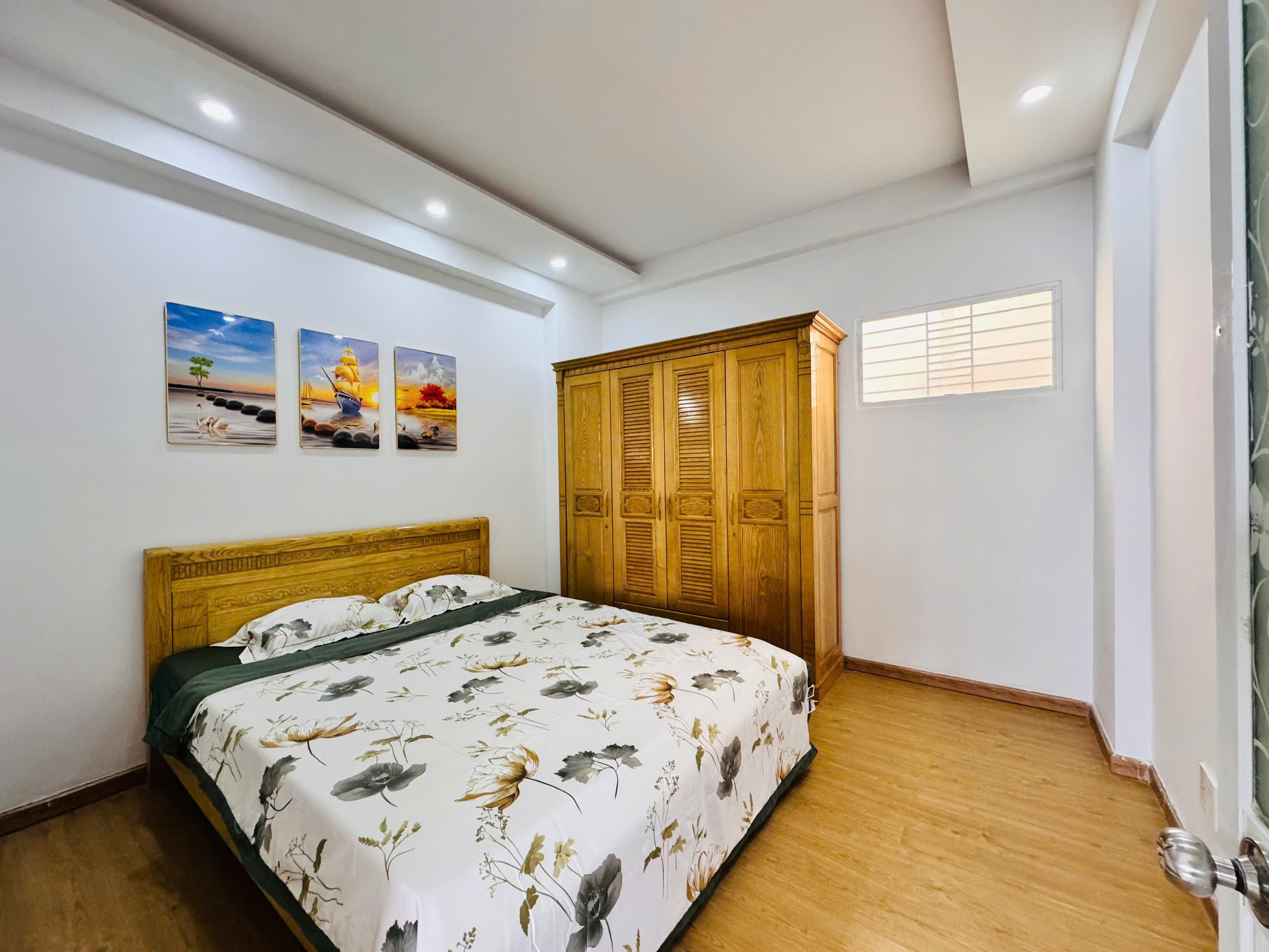 Bán căn hộ ct6 - Vĩnh Điềm Trung Ban công tây nam, cửa vào đông bắc