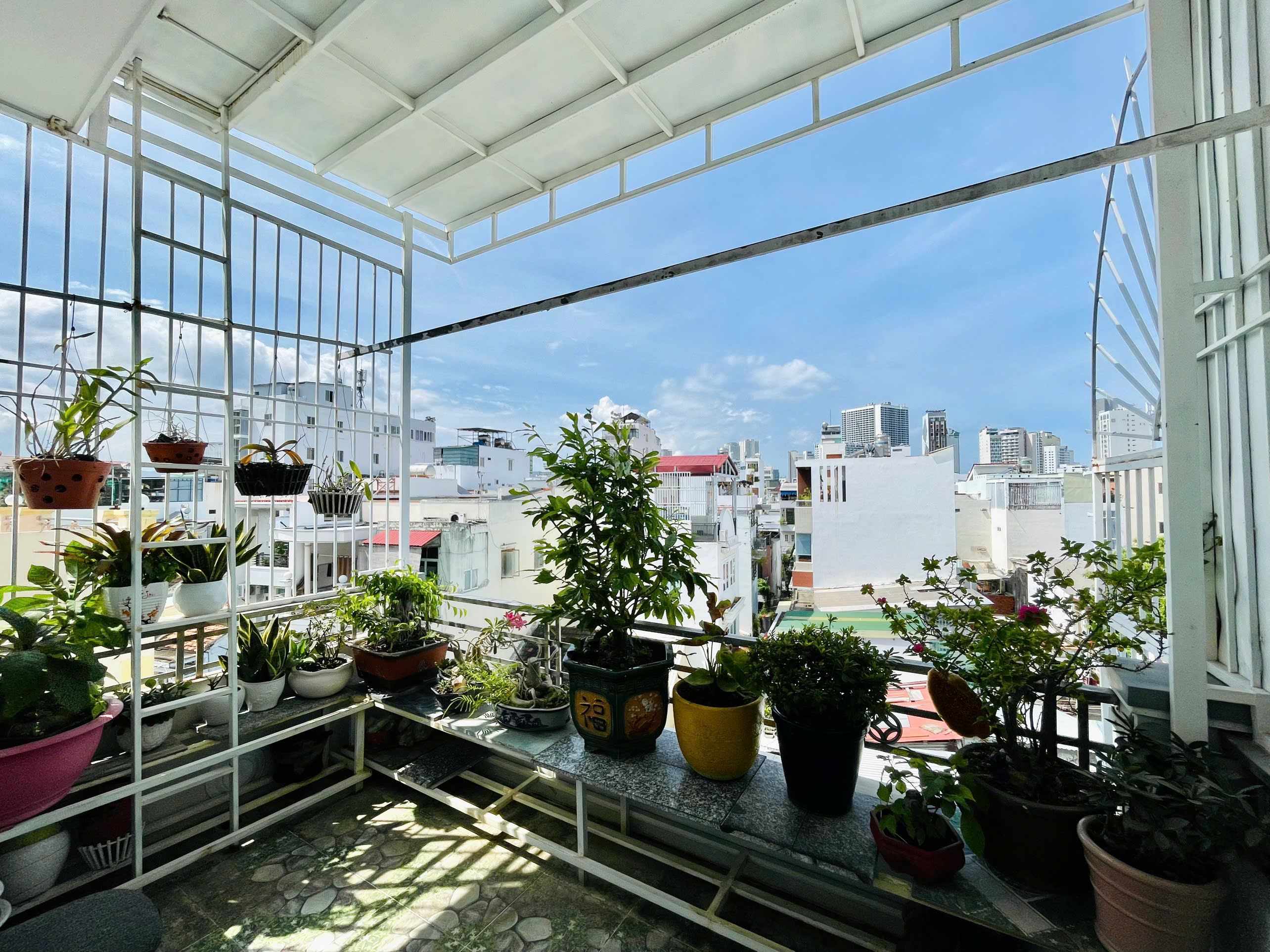 CHỈ HƠN 3 Tỷ- sở hữu nhà phố 4 tầng TT khu bàn cờ Nha Trang