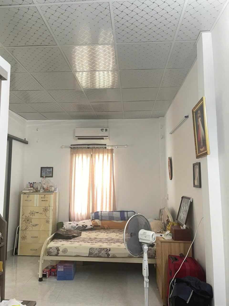 Bán nhà Vĩnh hội hẻm xe hơi chỉ 2ty450