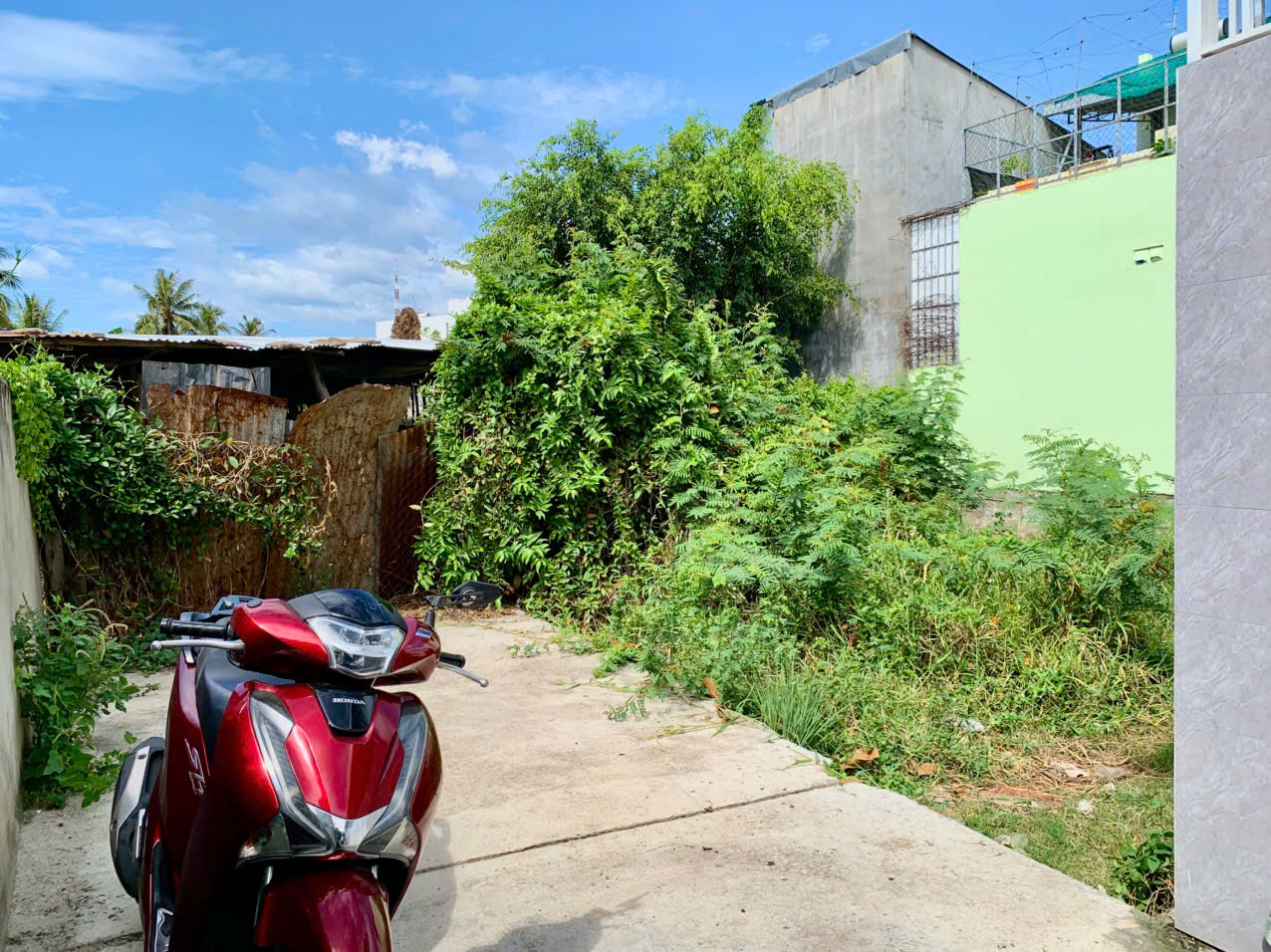 Cần bán đất hẻm ô tô Phú Nông - Tây Nha Trang