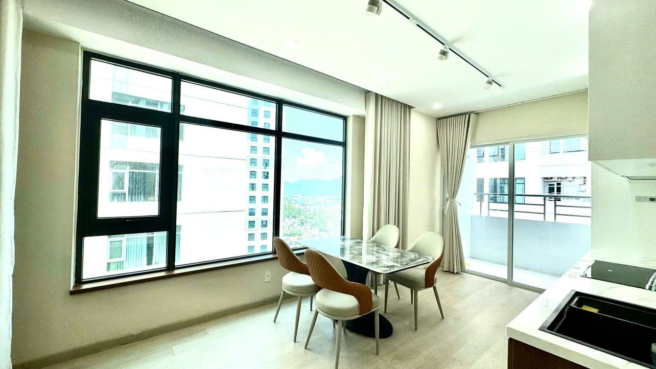 Chính chủ cần bán căn hộ Mường thanh viễn triều biển full nội thất đẹp