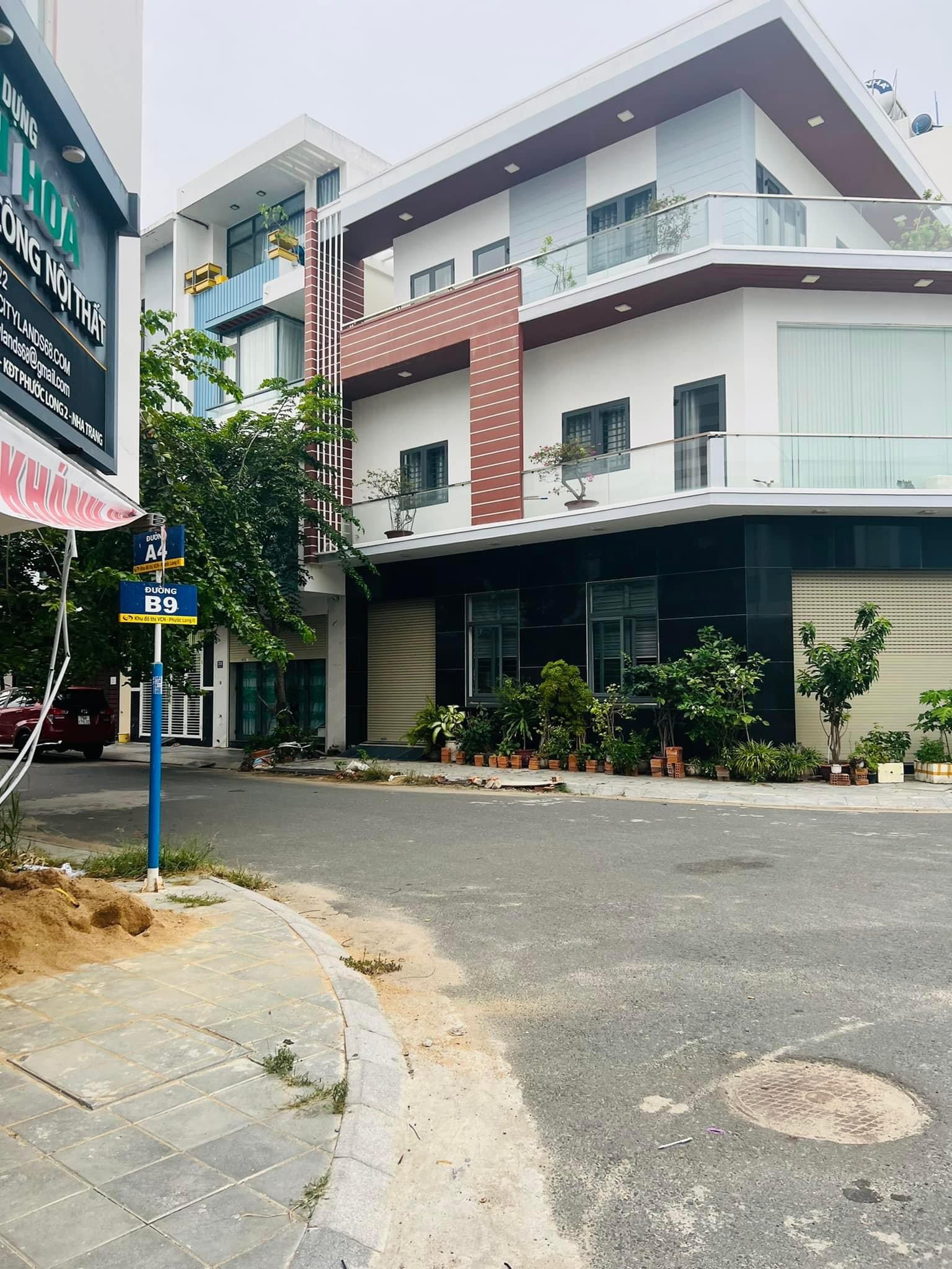 Bán nhanh nhà đường B9 VCN Phước Long 2 giá chỉ 3 tỷ (bao giá thị trường)