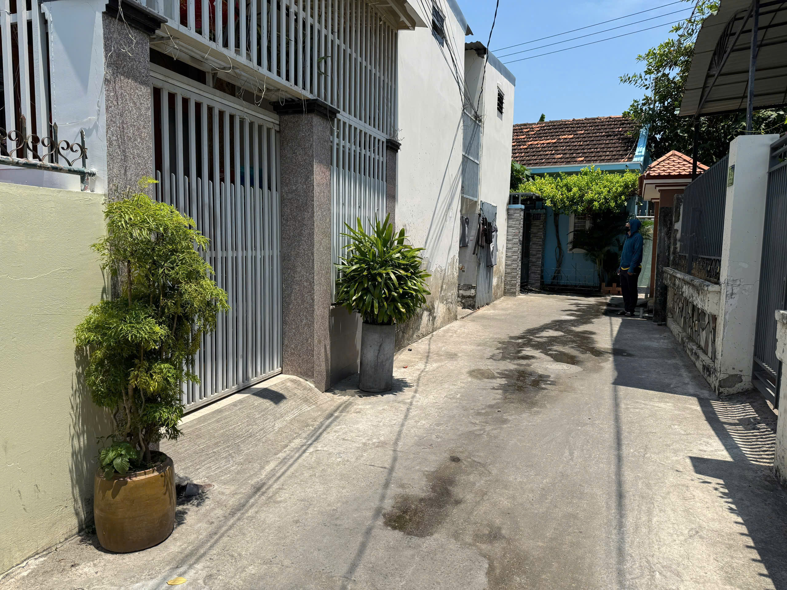 GIA ĐÌNH CẦN RA ĐI LÔ ĐẤT CỦA NHÀ 2 MẶT TIỀN HẺM Ô TÔ VÕ THỊ SÁU - NHA TRANG